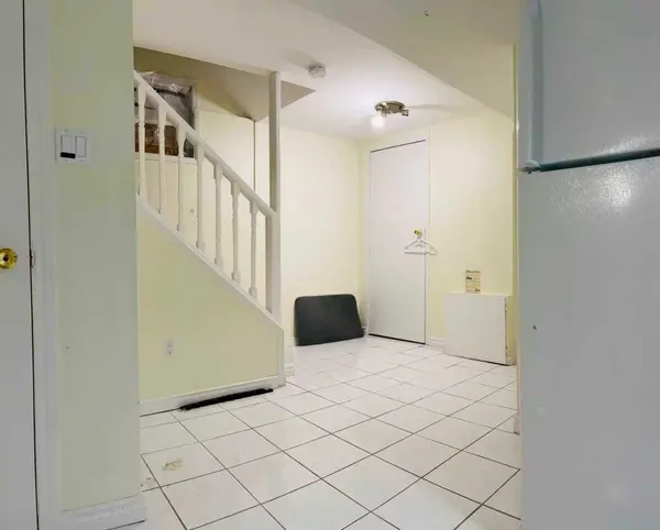 160 Galbraith CRES, Markham, ON L3S 1H4