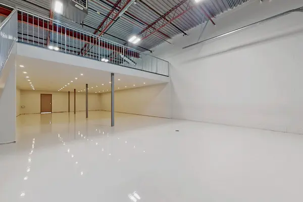 80 West Beaver Creek RD #10, Richmond Hill, ON L4B 1H3