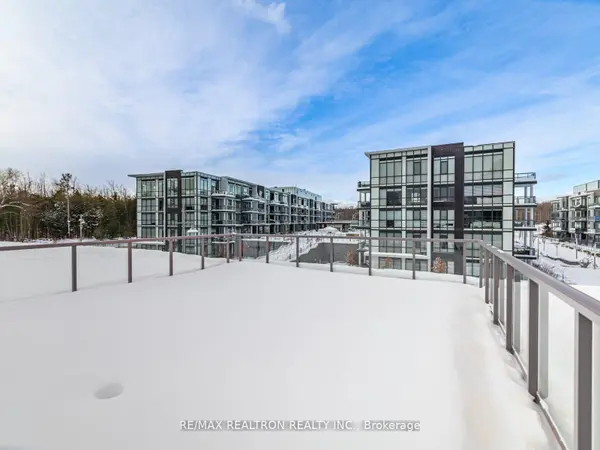 333 Sunseeker AVE #316, Innisfil, ON L9S 0J7
