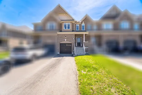 105 Mcgahey ST, New Tecumseth, ON L0G 1W0