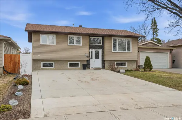 911 Dorothy STREET, Regina, SK S4X 1E2