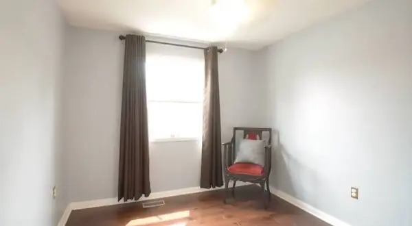 11 Lawrence CRES, Brampton, ON L6W 2P2