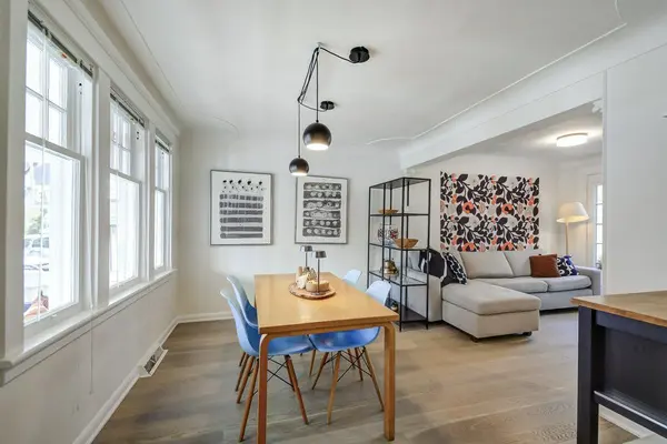 2180 Caroline ST, Burlington, ON L7R 1M3