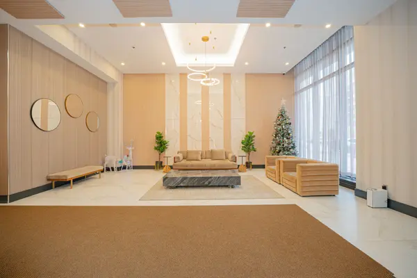 4070 Confederation Pkwy #2908, Mississauga, ON L5B 0E9