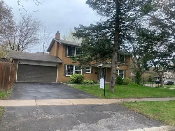 1585 Crombie RD, Mississauga, ON L5J 4J1