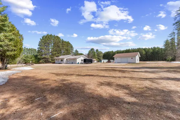 39790 A Combermere RD, Madawaska Valley, ON K0J 1B0