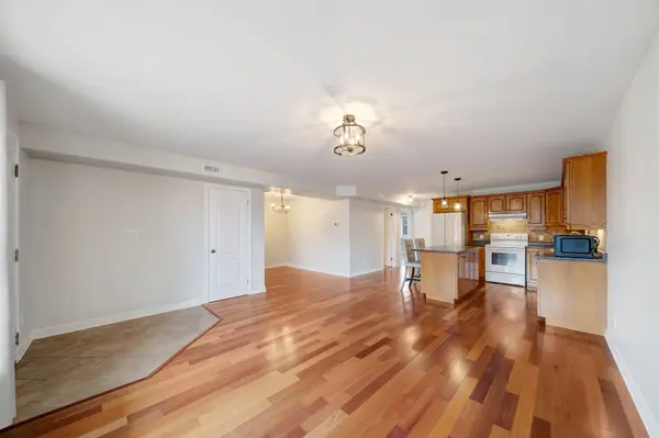 50 Whitlaw WAY #102, Brant, ON N3L 4C3