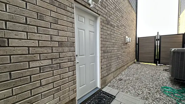 4 Flagg AVE #Basement, Brant, ON N3L 0K2