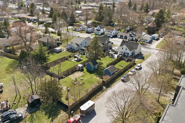 7-9 Spring ST, Prince Edward County, ON K0K 2T0