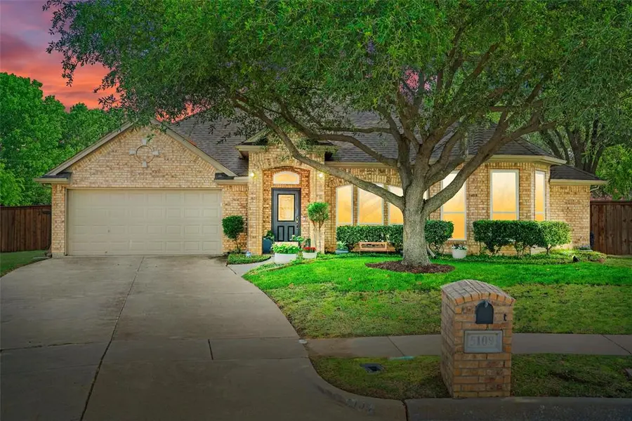 5109 Oldcastle Drive, Mansfield, TX 76063
