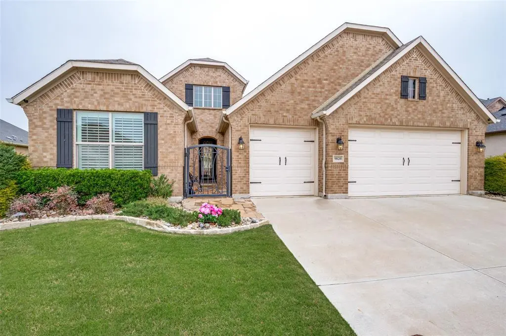 9820 Ironwood Drive, Denton, TX 76207