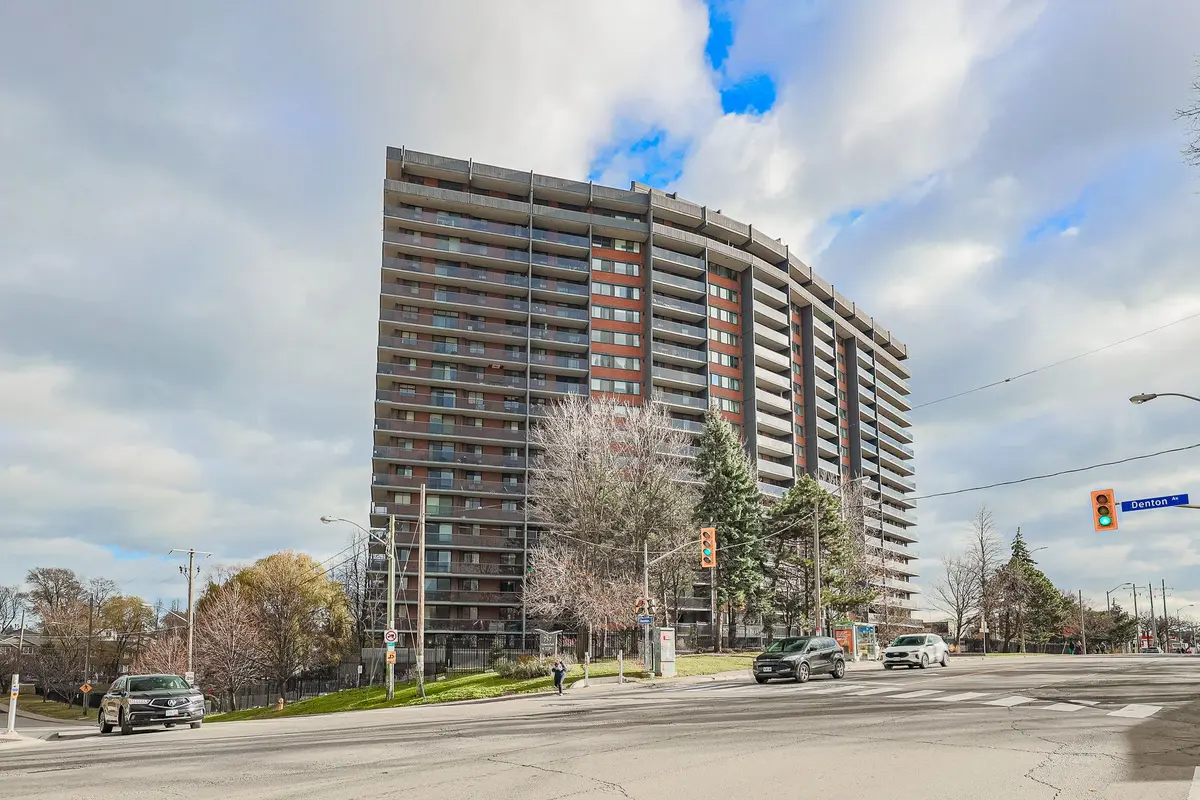 757 Victoria Park AVE #801, Toronto E06, ON M4C 5N8