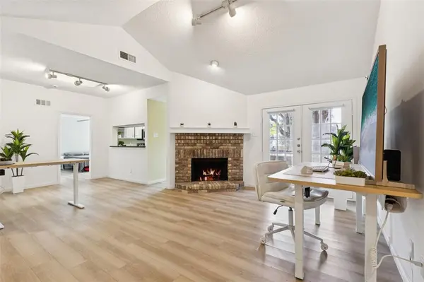 5200 Martel Avenue #16C, Dallas, TX 75206