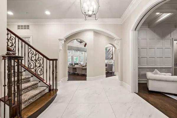 48 Kennington Court, Dallas, TX 75248