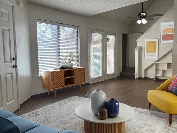 2300 Bamboo Drive #N208, Arlington, TX 76006