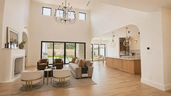 5510 Del Roy Drive, Dallas, TX 75230