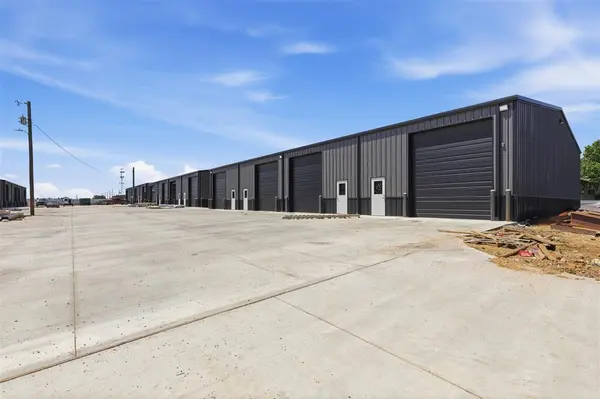 17332 Gaffield Road, Justin, TX 76247