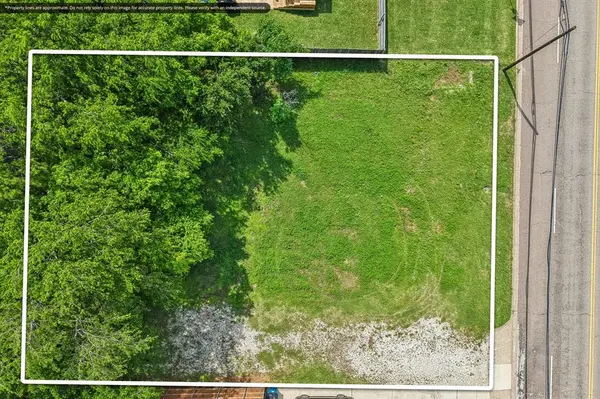 312 N Dove Road, Grapevine, TX 76051