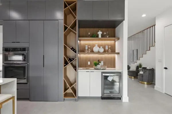 4031 Brundrette Street, Dallas, TX 75212