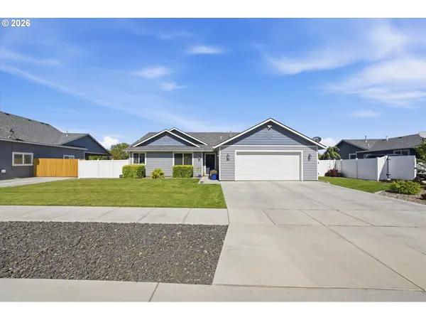 384 SW COTTONWOOD DR, Hermiston, OR 97838