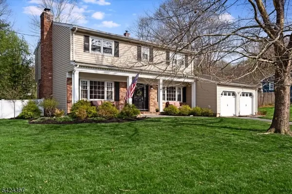 25 Jay St, Roxbury Twp., NJ 07876