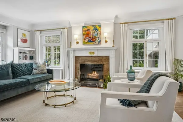 9 Quentin Ct, Maplewood Twp., NJ 07040