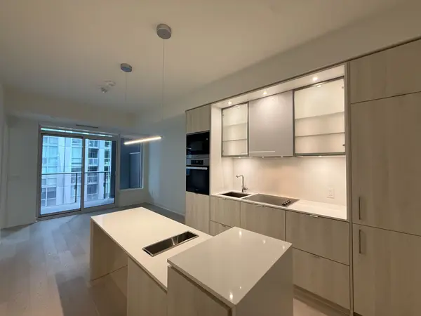 11 Yorkville AVE #1107, Toronto C02, ON M4W 1L2