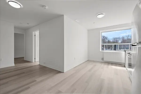 3101 Eglinton Ave AVE E #110, Toronto E08, ON M1J 2G3