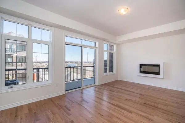 3 Petch AVE, Caledon, ON L4C 0Y9