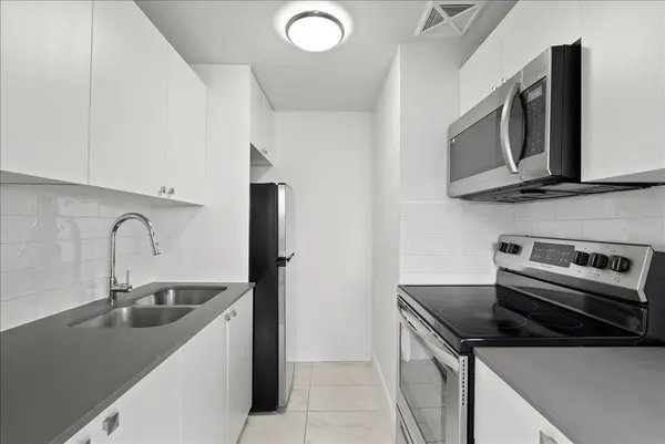 7555 Goreway DR #272, Mississauga, ON L4T 3M9