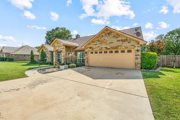 112 Blue Ribbon Lane, Stephenville, TX 76401