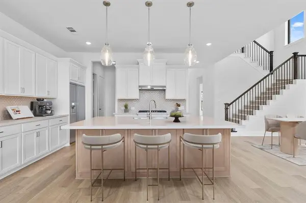 1124 Hitching Post Way, Oak Point, TX 75068