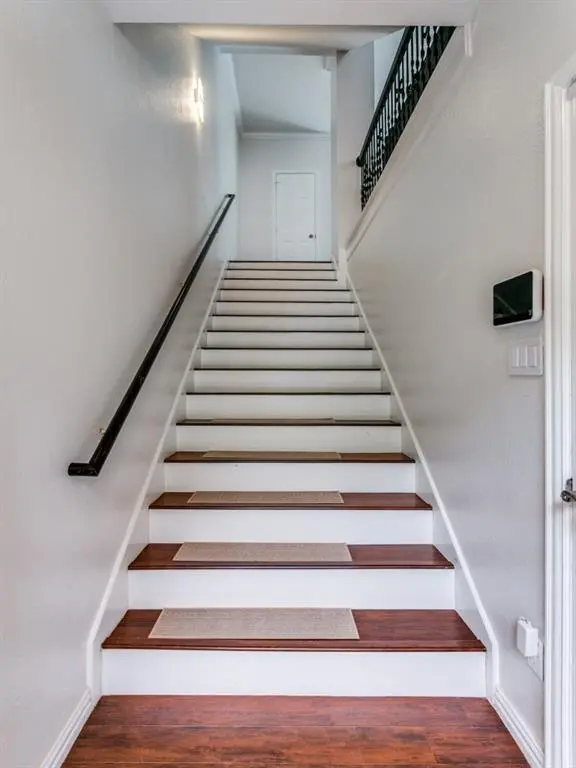 2700 Club Ridge Drive #22, Lewisville, TX 75067