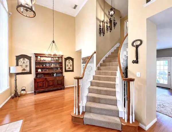 2223 Briary Trace Court, Lewisville, TX 75077