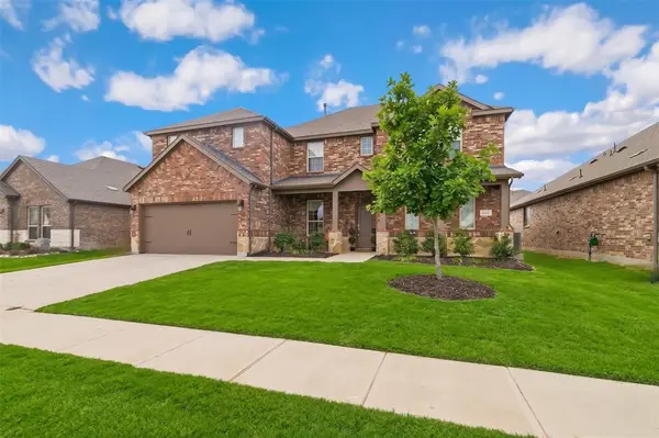 10408 Table Bluff Street, Aubrey, TX 76227