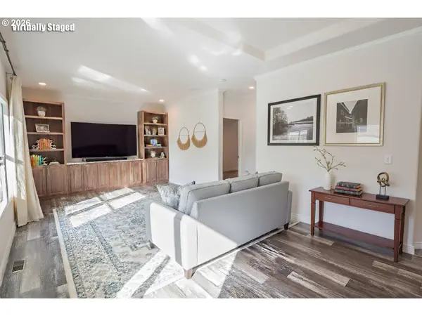 42276 WINBERRY CREEK RD, Fall Creek, OR 97438