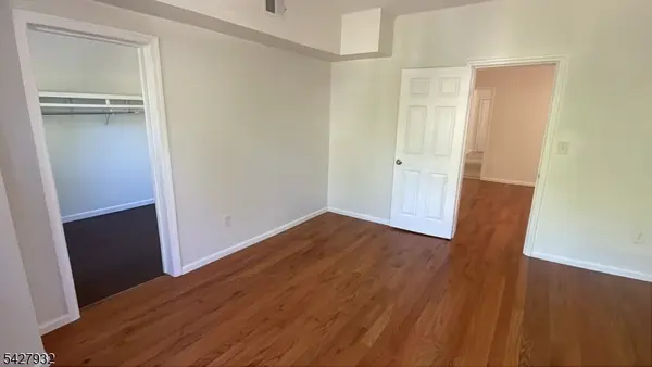 120 S 7Th St #2, Newark City, NJ 07107
