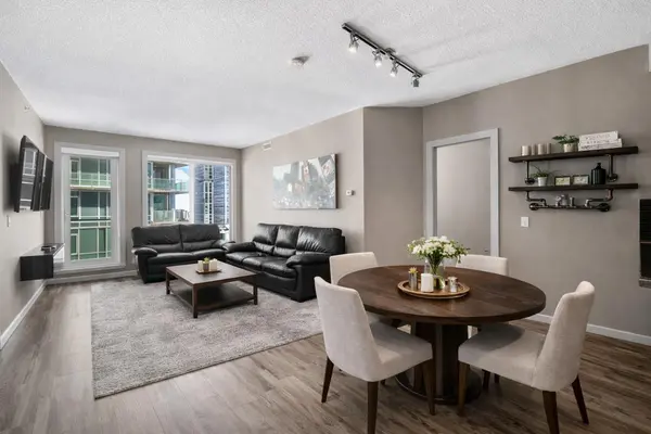 210 15 AVE SE #1703, Calgary, AB T2G 0B5