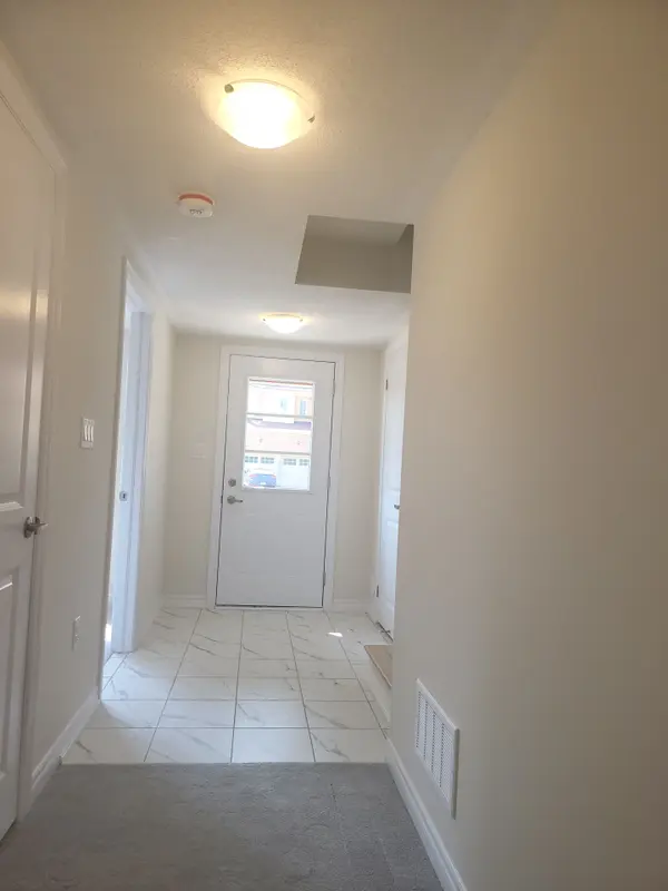 2075 Prestonvale RD, Clarington, ON L1E 0G9