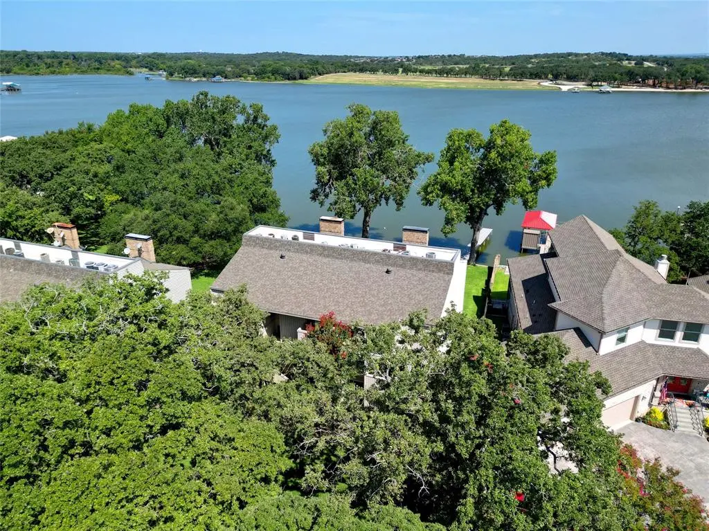 388 Driftwood Court #1A, Azle, TX 76020