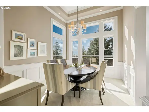 9238 NW MURDOCK ST, Portland, OR 97229