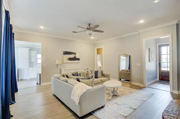 307 Briars Court, Bossier City, LA 71111