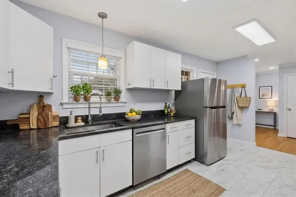 1705 Mariposa Drive, Dallas, TX 75228