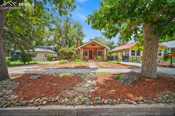 424 N Cedar ST, Colorado Springs, CO 80903