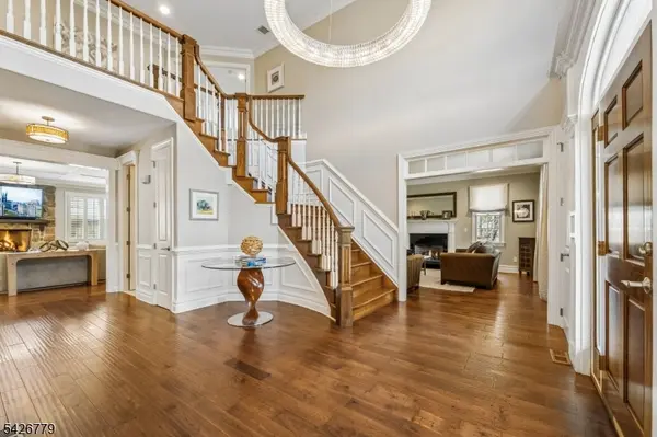 20 Pheasant Ln, Scotch Plains Twp., NJ 07076