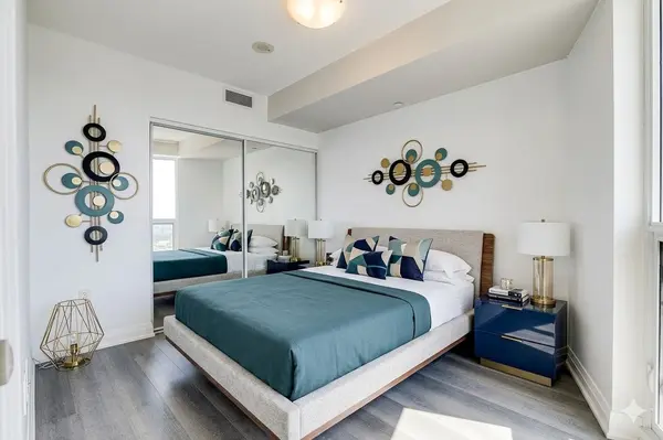 9 Valhalla Inn RD #2405, Toronto W08, ON M9B 0B2