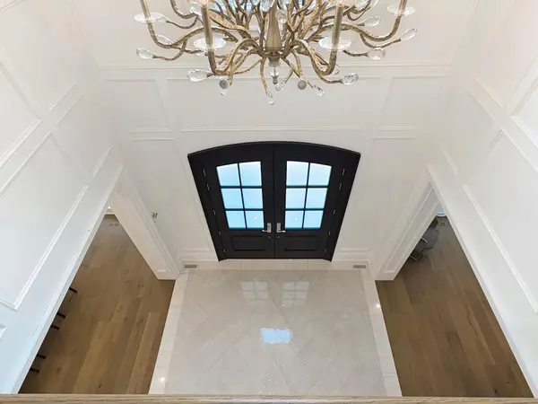 172 Burgundy DR, Oakville, ON L6J 4G1