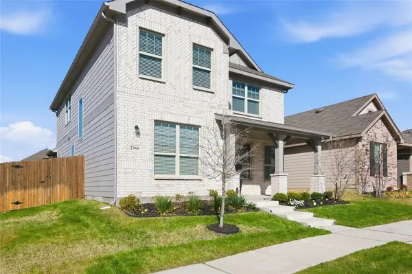 2960 Dixondale Drive, Fort Worth, TX 76108