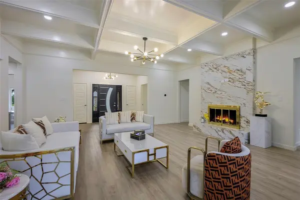 3401 Cross Bend Road, Plano, TX 75023