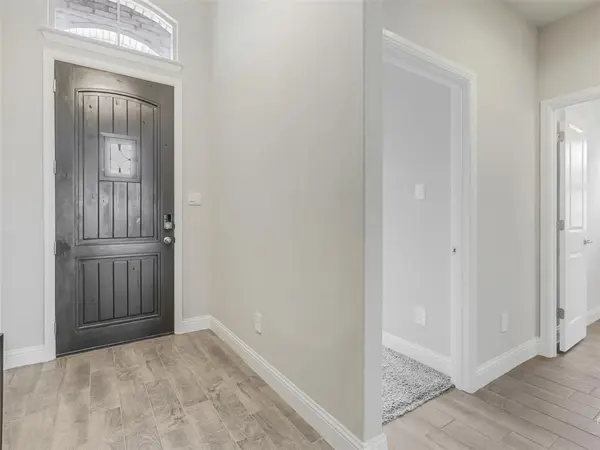 2156 Knightsgate Road, Argyle, TX 76226